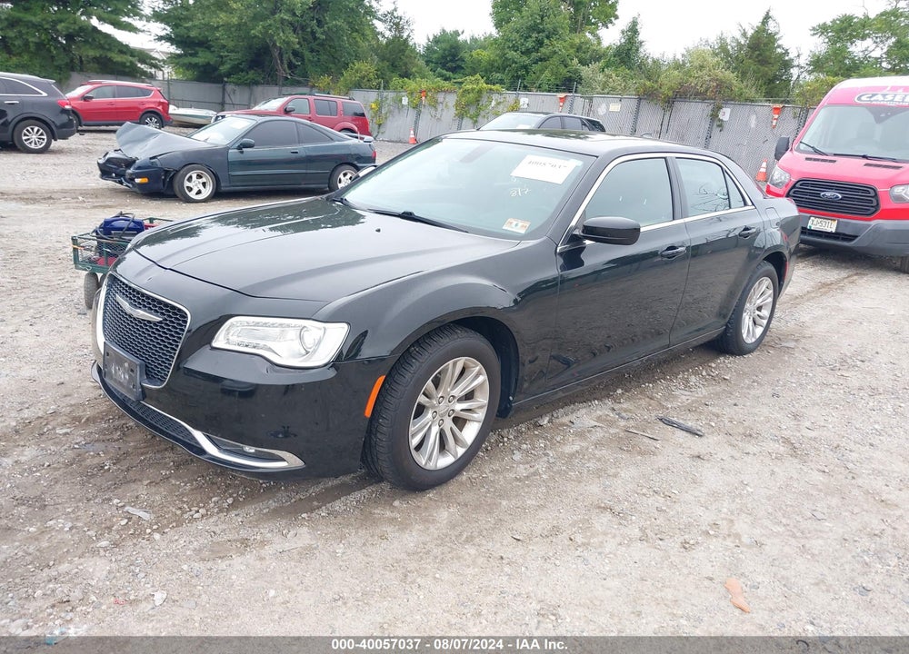 2017 CHRYSLER 300 LIMITED VIN: 2C3CCAAG4HH506447