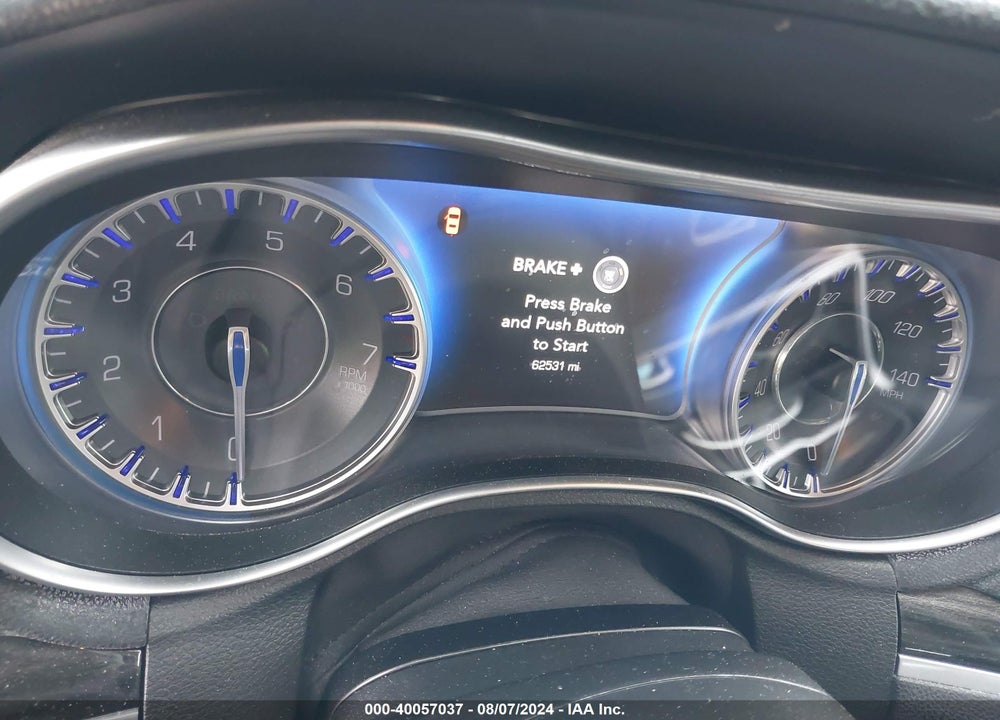 2017 CHRYSLER 300 LIMITED VIN: 2C3CCAAG4HH506447