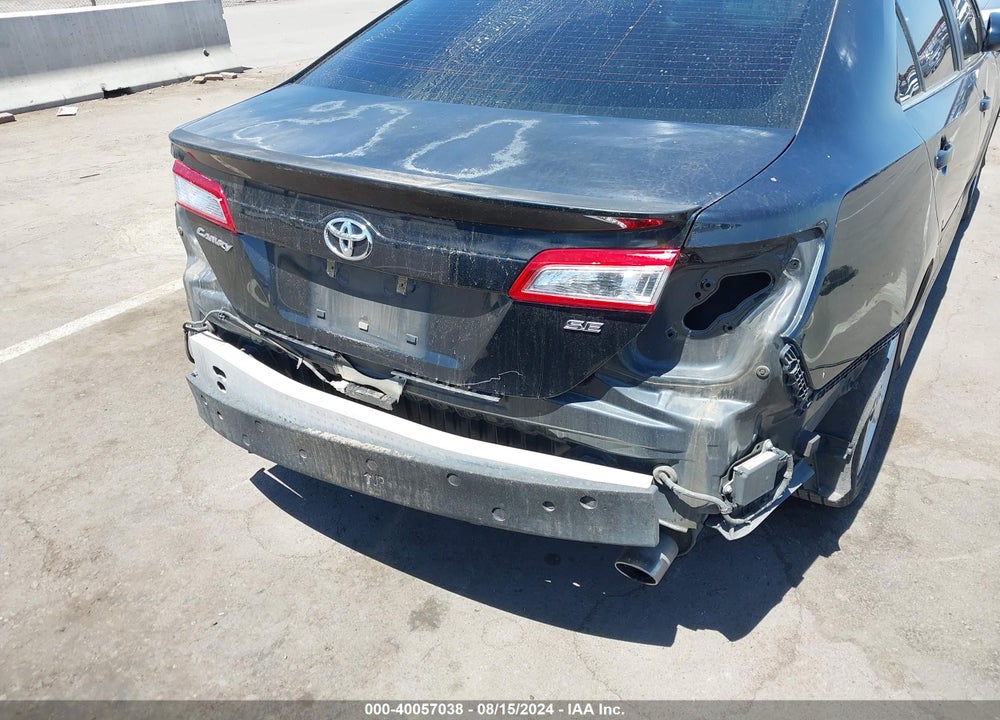 2013 TOYOTA CAMRY SE VIN: 4T1BF1FK9DU708280