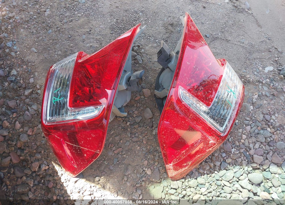2013 TOYOTA CAMRY SE VIN: 4T1BF1FK9DU708280