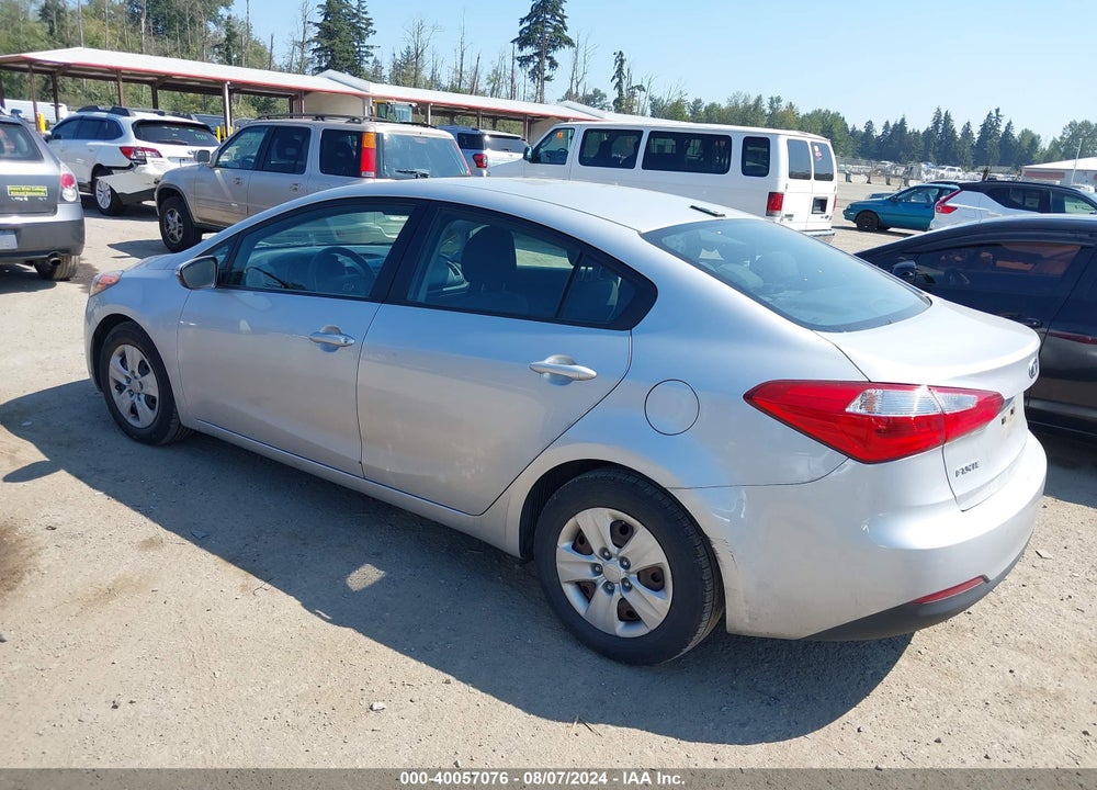 2015 KIA FORTE LX VIN: KNAFX4A63F5366592