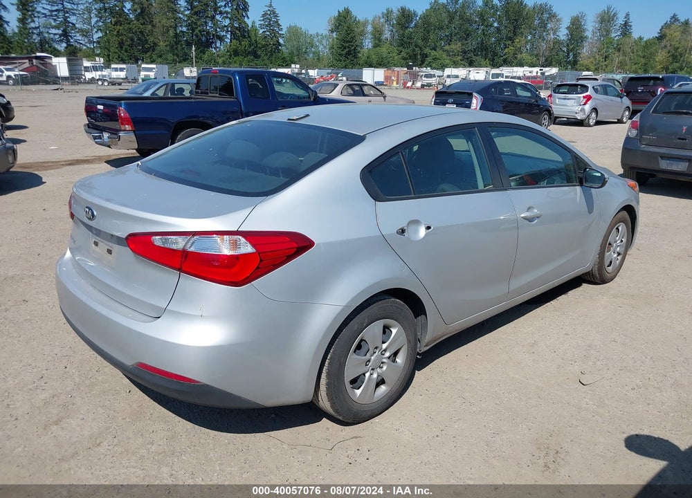 2015 KIA FORTE LX VIN: KNAFX4A63F5366592