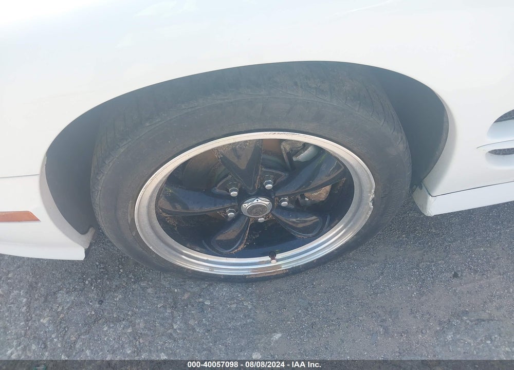 1998 PONTIAC FIREBIRD VIN: 2G2FV22G0W2203922