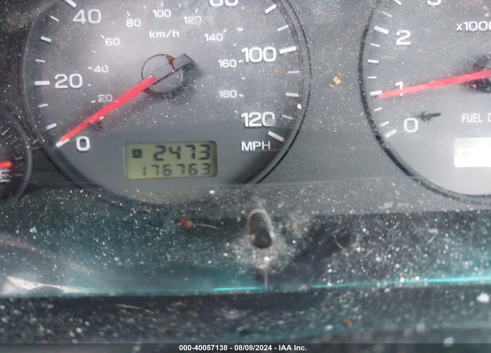 2001 SUBARU FORESTER L VIN: JF1SF63511H768760