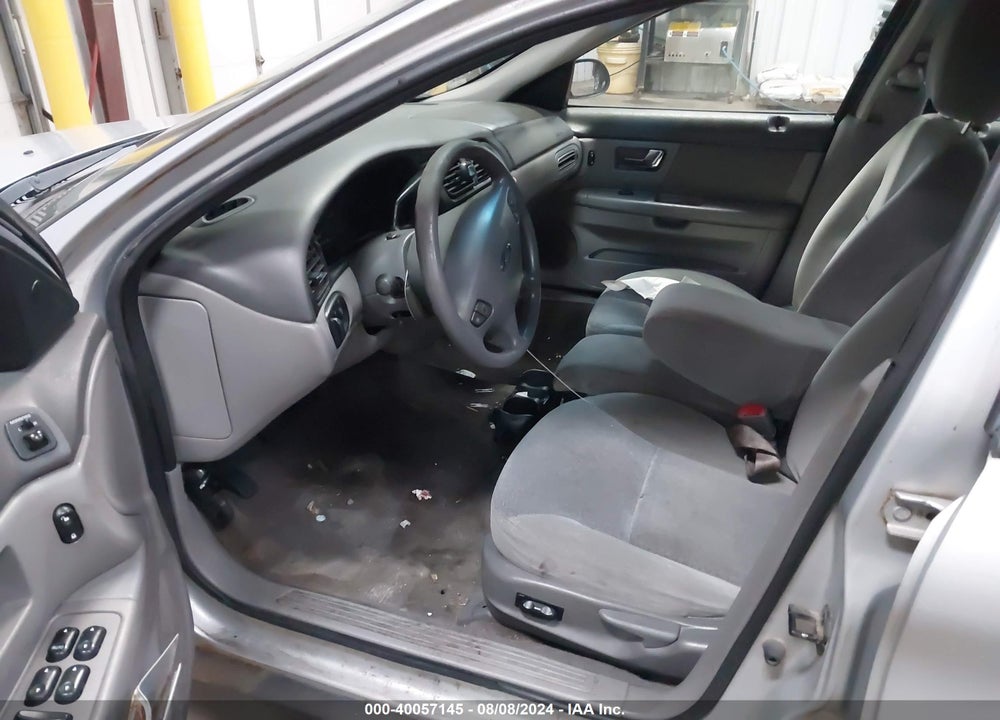 2001 FORD TAURUS SES VIN: 1FAFP55U61G261744