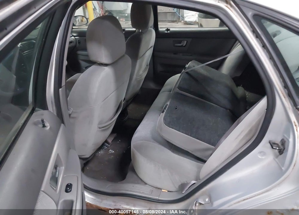 2001 FORD TAURUS SES VIN: 1FAFP55U61G261744