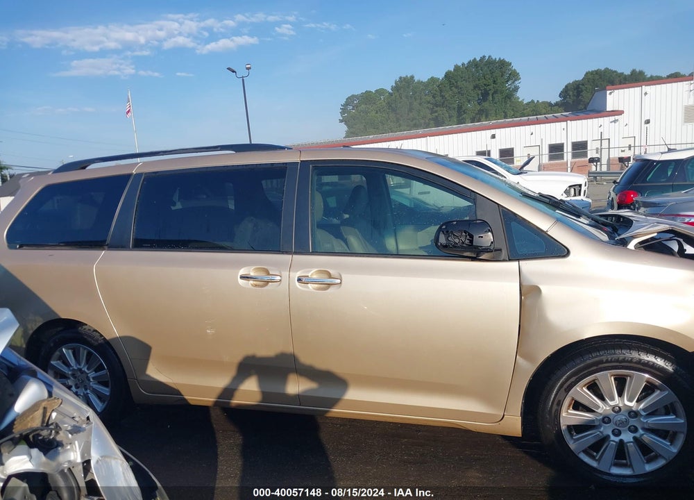 2012 TOYOTA SIENNA LIMITED V6 7 PASSENGER VIN: 5TDYK3DC8CS270369