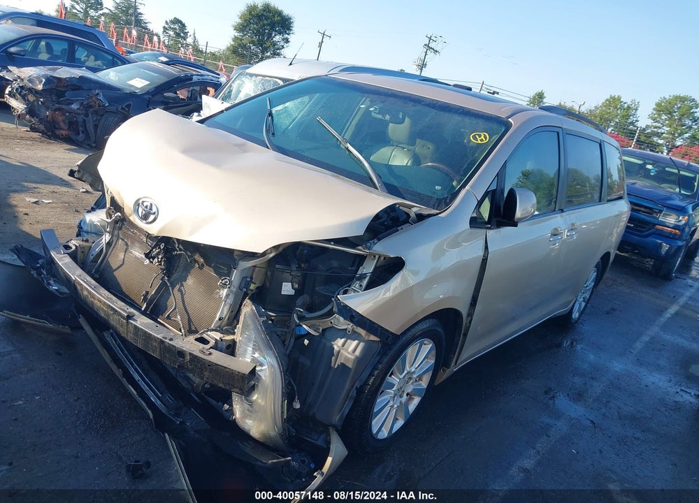 2012 TOYOTA SIENNA LIMITED V6 7 PASSENGER VIN: 5TDYK3DC8CS270369