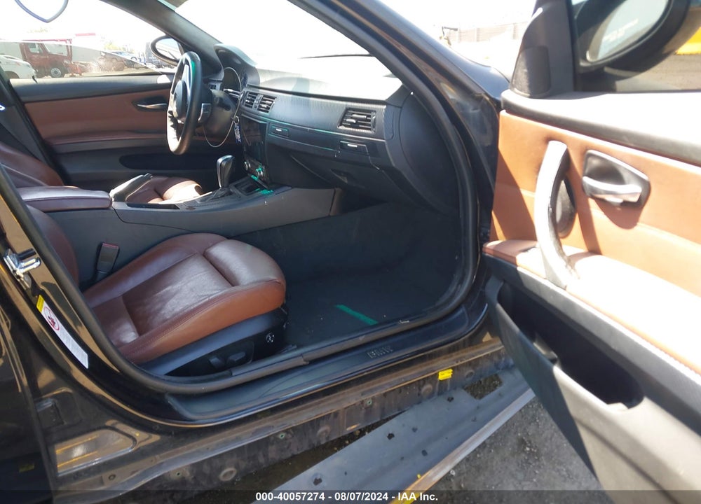 2008 BMW 328I VIN: WBAVA37508NL58586