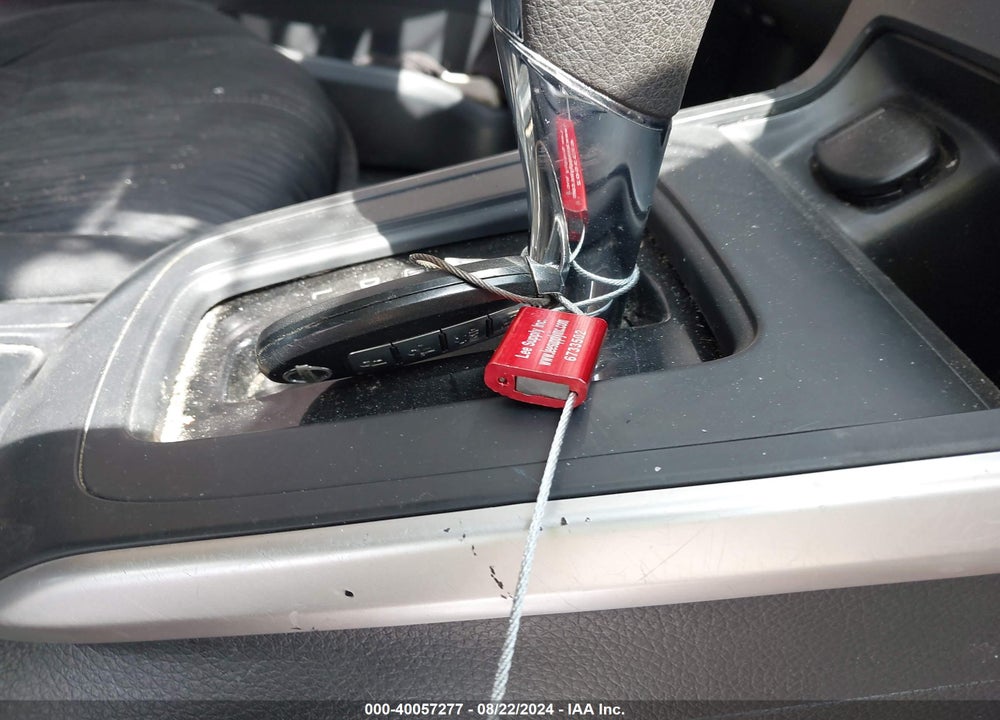 2017 NISSAN SENTRA SV VIN: 3N1AB7AP3HY353582