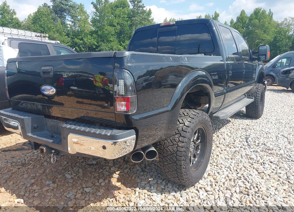 2011 FORD F-350 LARIAT VIN: 1FT8W3BT0BEC22246