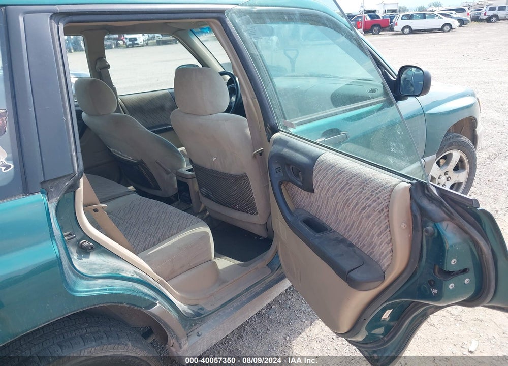 2000 SUBARU FORESTER S VIN: JF1SF6556YH704737