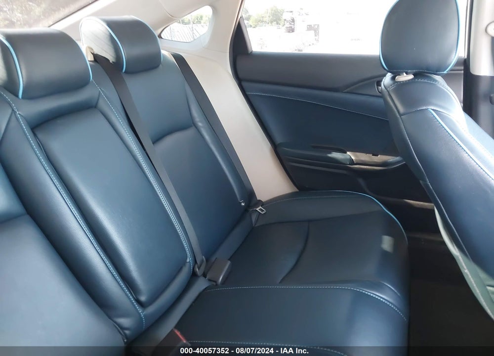 2018 HONDA CIVIC EX VIN: 19XFC2F84JE038026