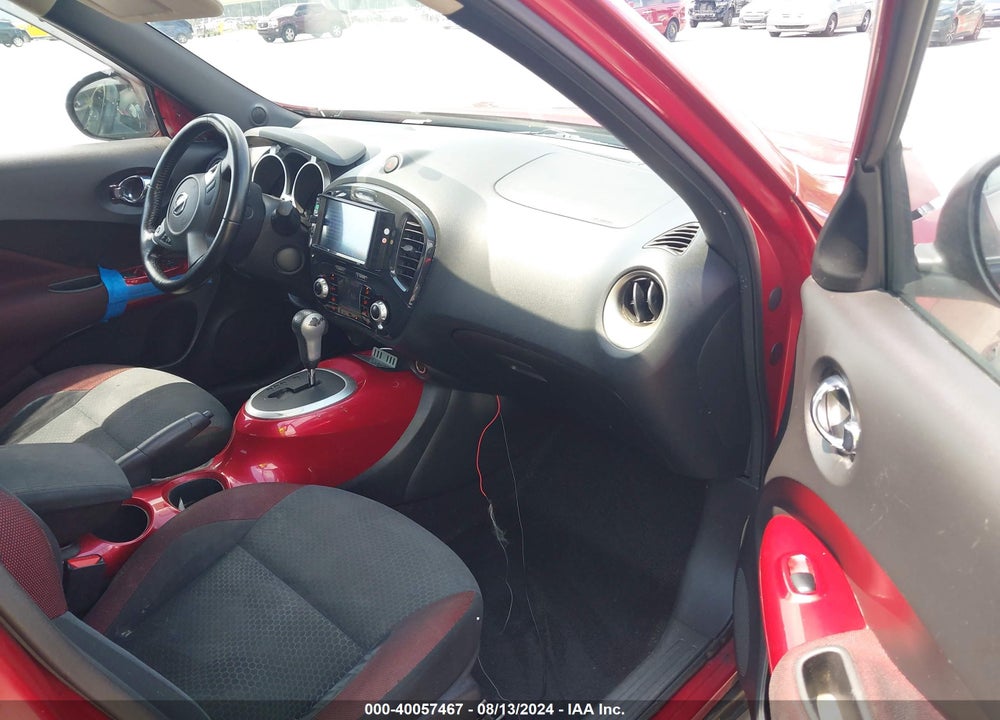 2014 NISSAN JUKE SV VIN: JN8AF5MR2ET354041
