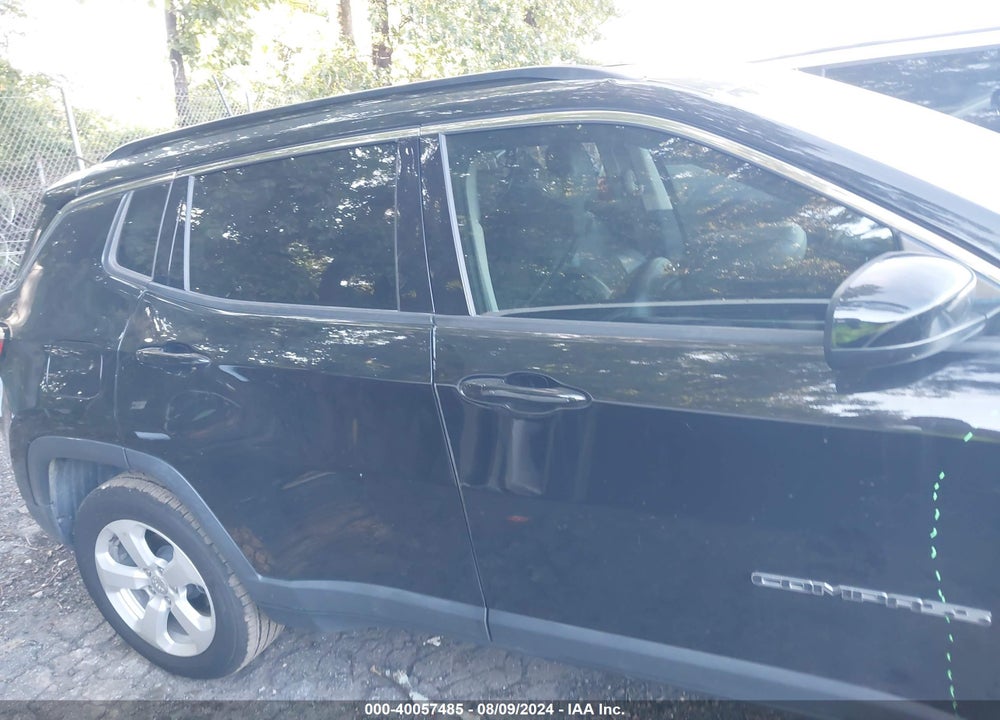 2019 JEEP COMPASS LATITUDE FWD VIN: 3C4NJCBB9KT614764