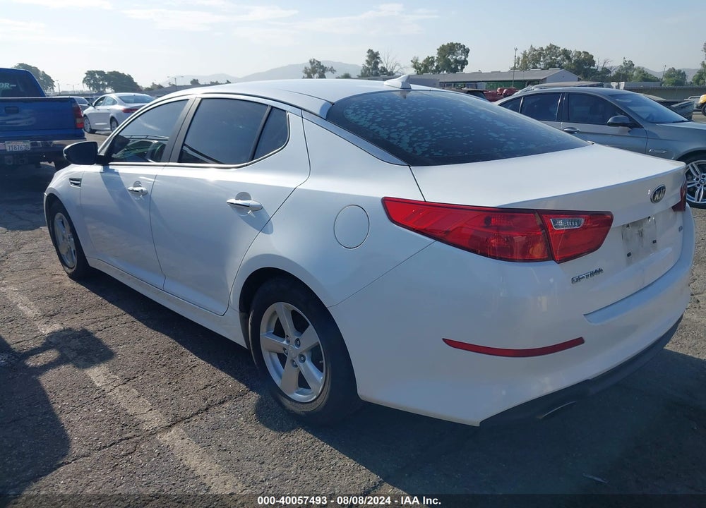 2015 KIA OPTIMA LX VIN: KNAGM4A78F5558838
