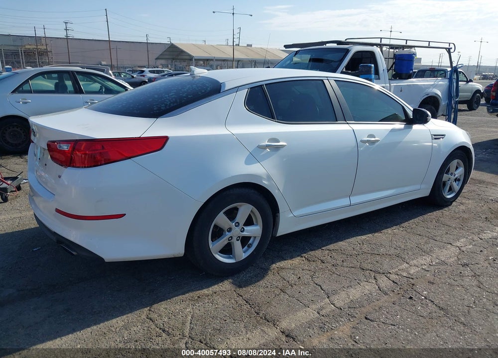 2015 KIA OPTIMA LX VIN: KNAGM4A78F5558838