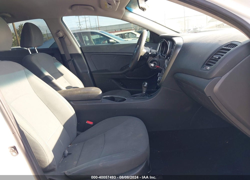 2015 KIA OPTIMA LX VIN: KNAGM4A78F5558838