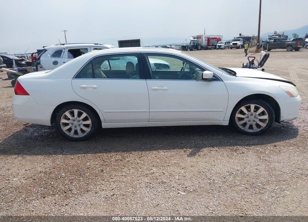 2006 HONDA ACCORD SDN EX-L V6 WITH NAVI VIN: 1HGCM66806A002773