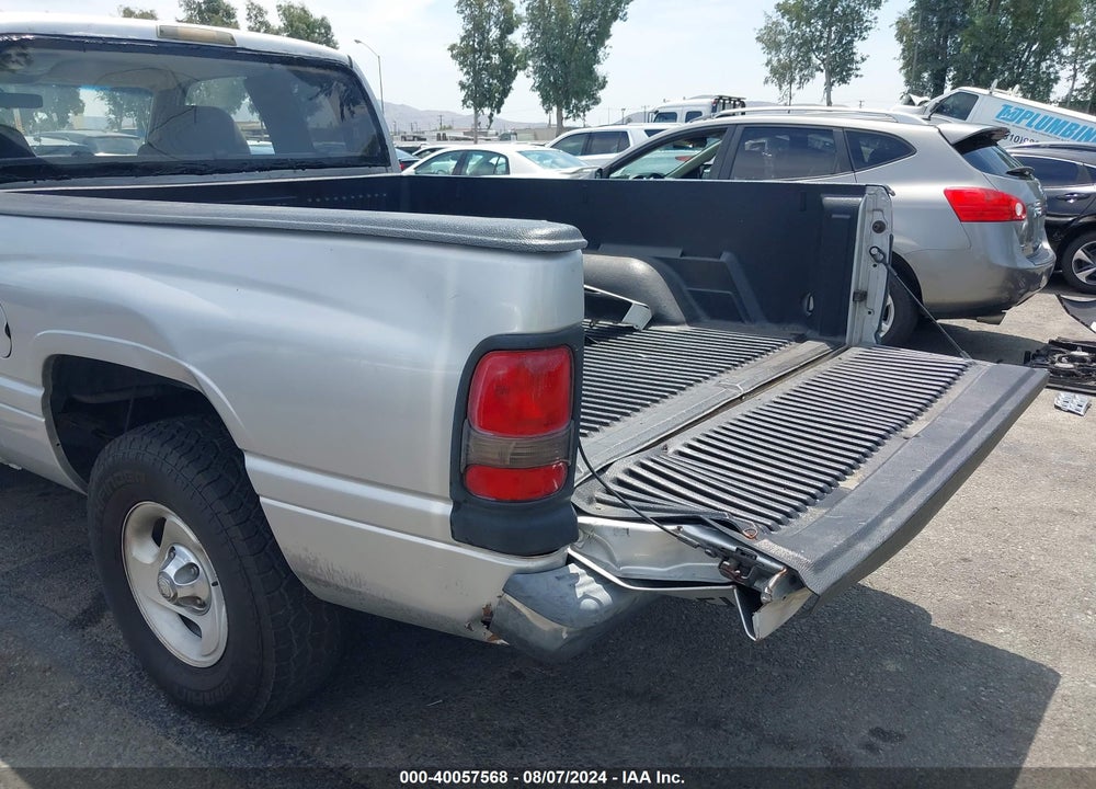 2001 DODGE RAM 1500 ST VIN: 3B7HC13Y01G779768