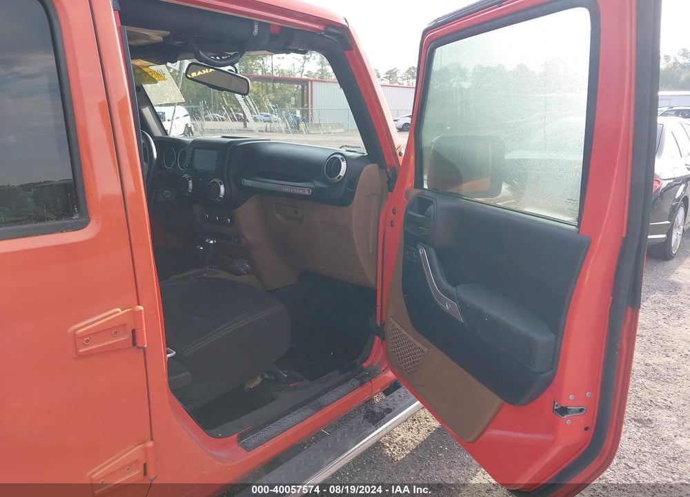 2015 JEEP WRANGLER UNLIMITED SAHARA VIN: 1C4BJWEG3FL673919