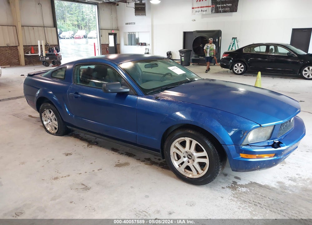 2008 FORD MUSTANG V6 DELUXE/V6 PREMIUM VIN: 1ZVHT80N085124298
