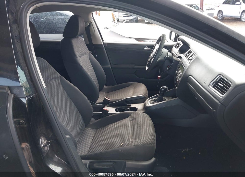 2012 VOLKSWAGEN JETTA 2.0L S VIN: 3VW2K7AJ7CM312026