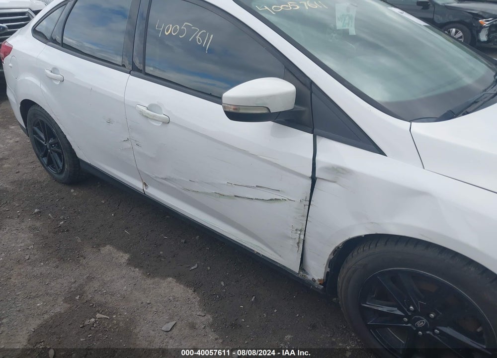 2017 FORD FOCUS SE VIN: 1FADP3F27HL345288