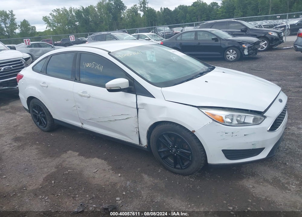 2017 FORD FOCUS SE VIN: 1FADP3F27HL345288