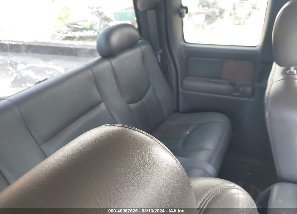 2004 GMC SIERRA 1500 SLT VIN: 2GTEK19T341289727