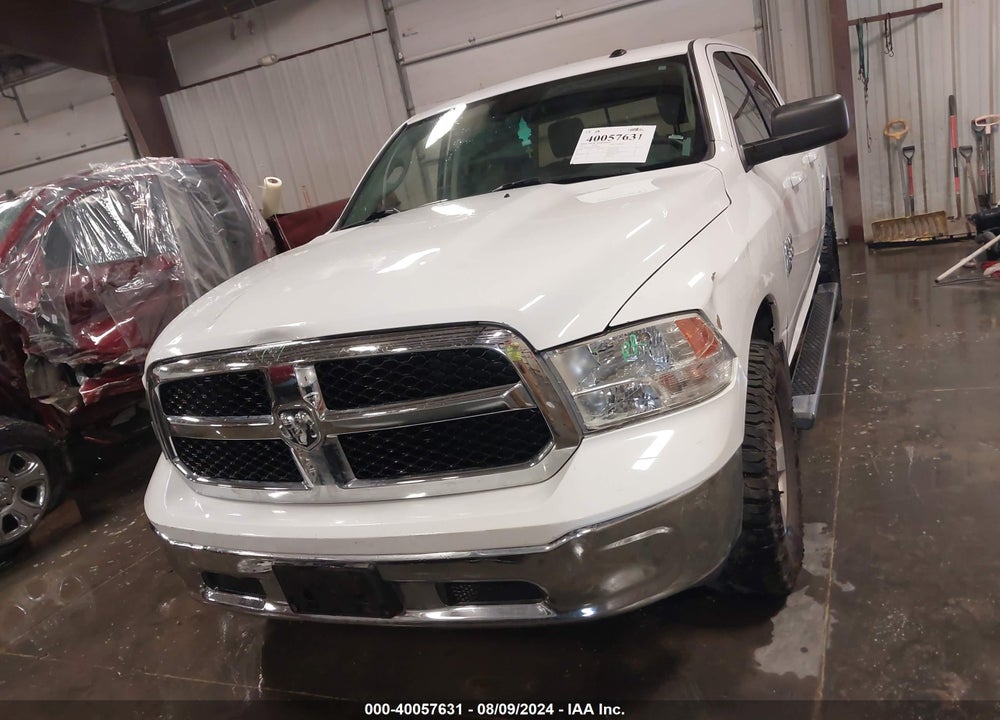 2019 RAM 1500 CLASSIC SLT 4X4 5'7 BOX VIN: 3C6RR7LG6KG670088