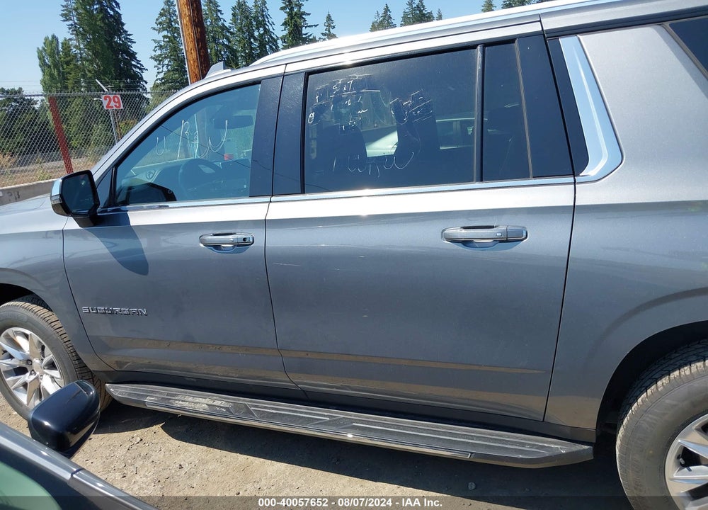 2021 CHEVROLET SUBURBAN 4WD PREMIER VIN: 1GNSKFKD6MR279971