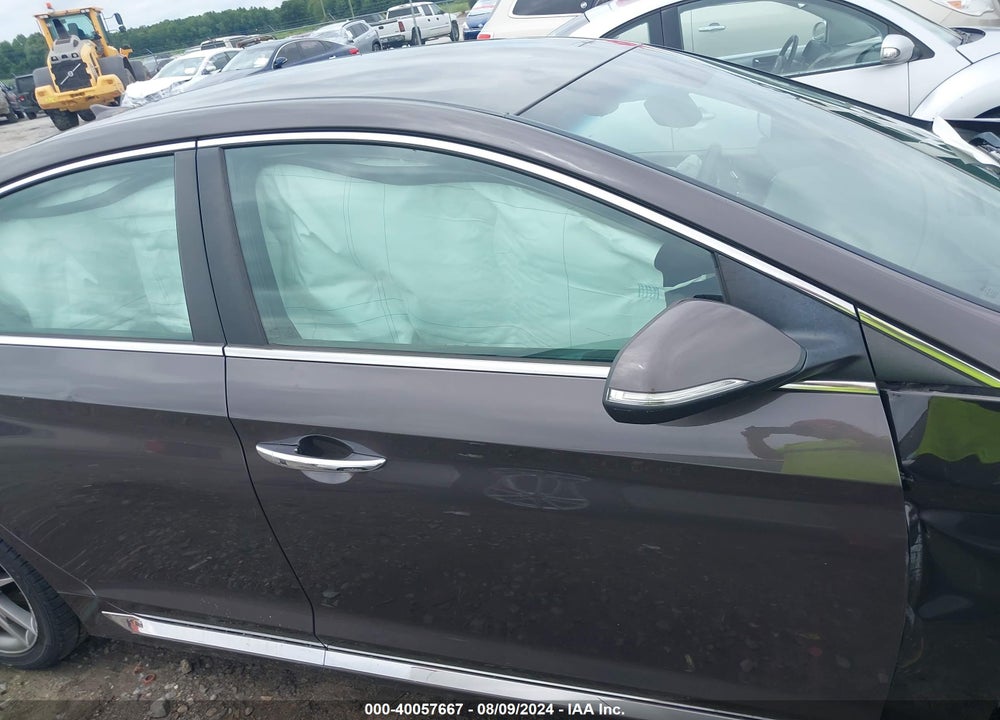 2015 HYUNDAI SONATA SPORT 2.0T VIN: 5NPE34AB8FH039290