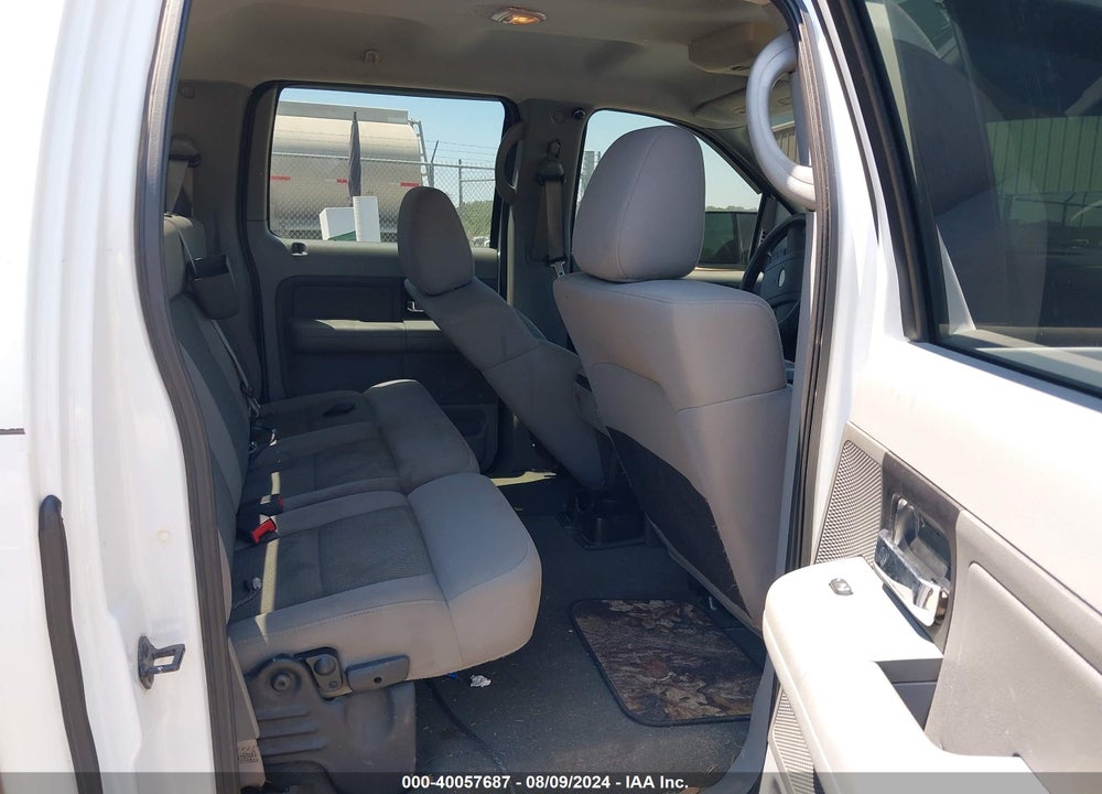 2005 FORD F-150 XLT VIN: 1FTRW12W85KC32337