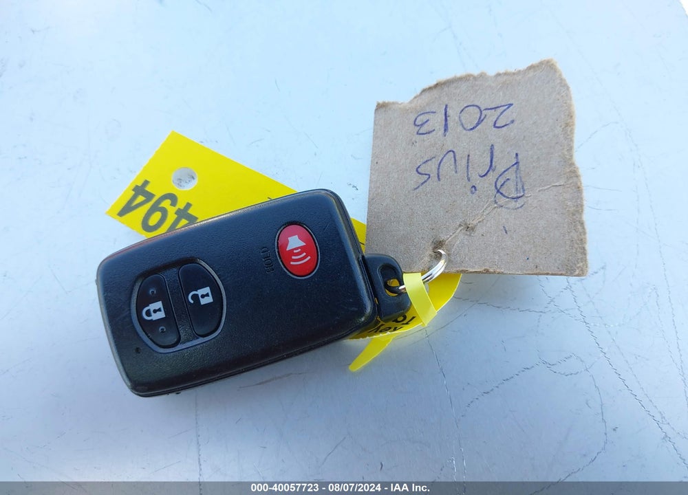 2013 TOYOTA PRIUS THREE SE VIN: JTDKN3DU8D1662854