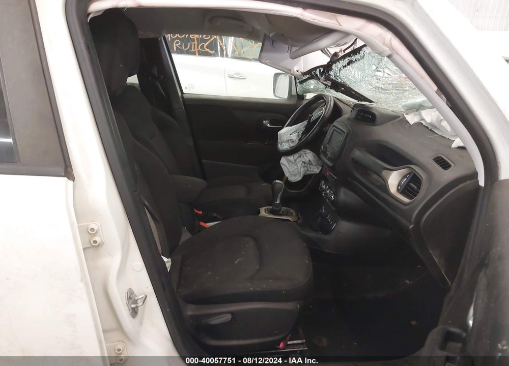 2017 JEEP RENEGADE LATITUDE 4X4 VIN: ZACCJBBB1HPF25031