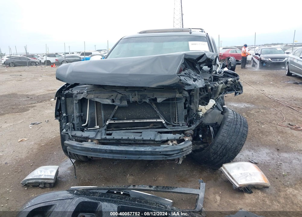2014 CHEVROLET TAHOE LT VIN: 1GNSCBE06ER233959