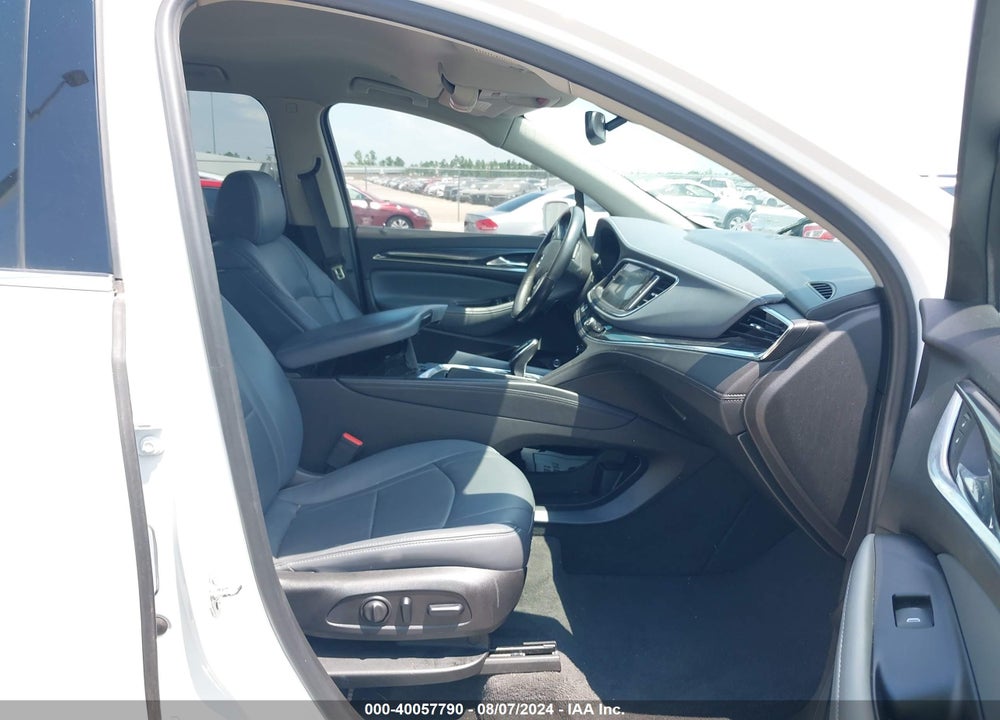 2019 BUICK ENCLAVE AWD ESSENCE VIN: 5GAEVAKWXKJ163980