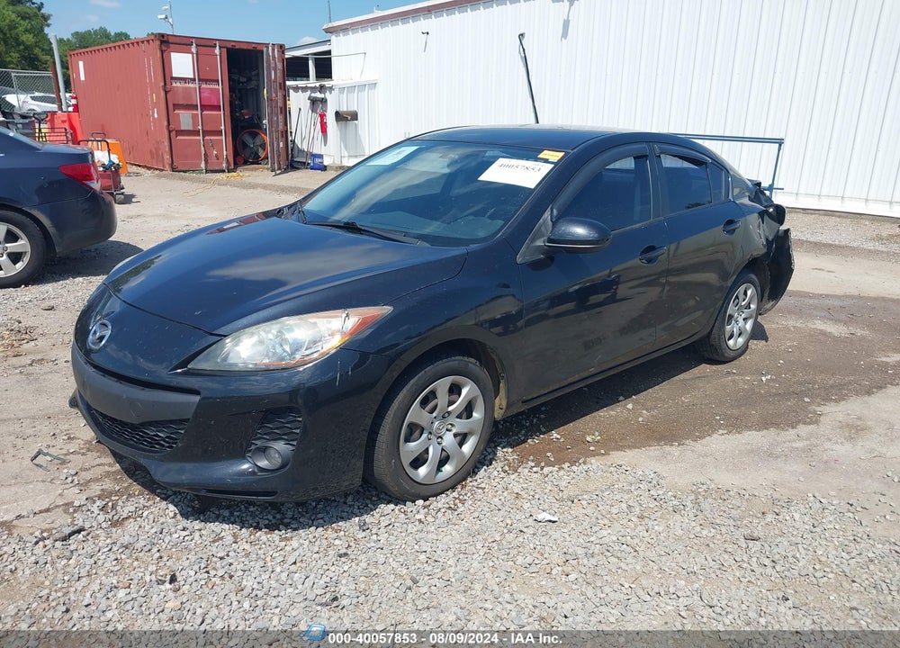 2013 MAZDA MAZDA3 VIN: JM1BL1U75D1845049