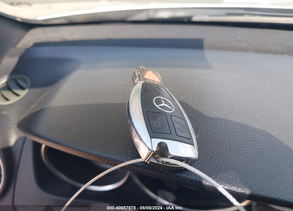 2012 MERCEDES-BENZ C 250 VIN: WDDGJ4HB4CF748461