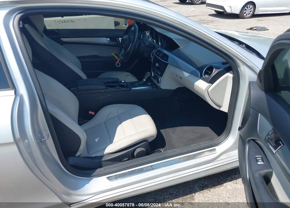 2012 MERCEDES-BENZ C 250 VIN: WDDGJ4HB4CF748461