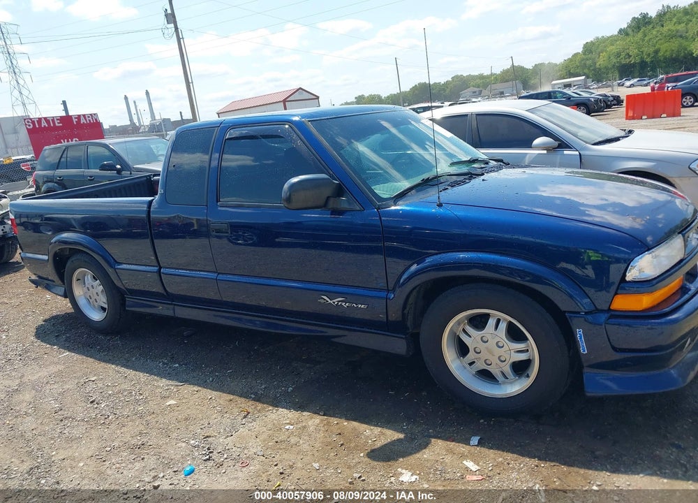 2000 CHEVROLET S-10 LS VIN: 1GCCS19W1Y8283607