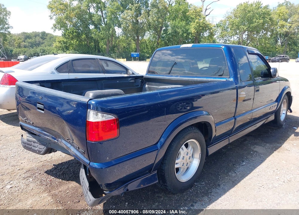 2000 CHEVROLET S-10 LS VIN: 1GCCS19W1Y8283607