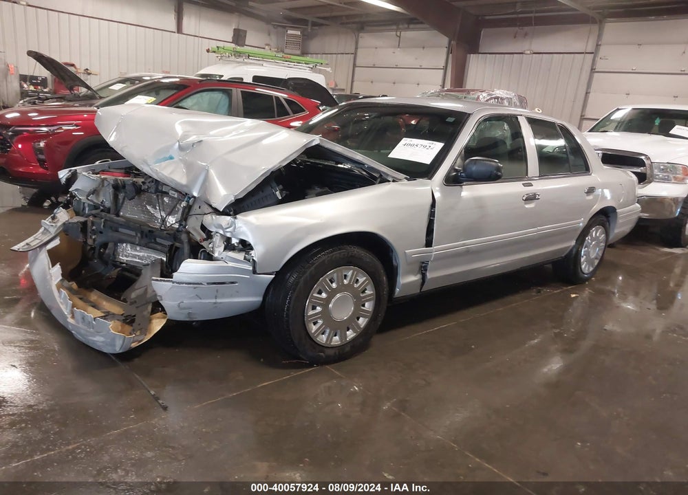2003 FORD CROWN VICTORIA STANDARD VIN: 2FAFP73W73X183049