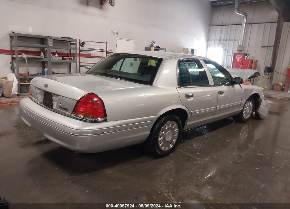 2003 FORD CROWN VICTORIA STANDARD VIN: 2FAFP73W73X183049