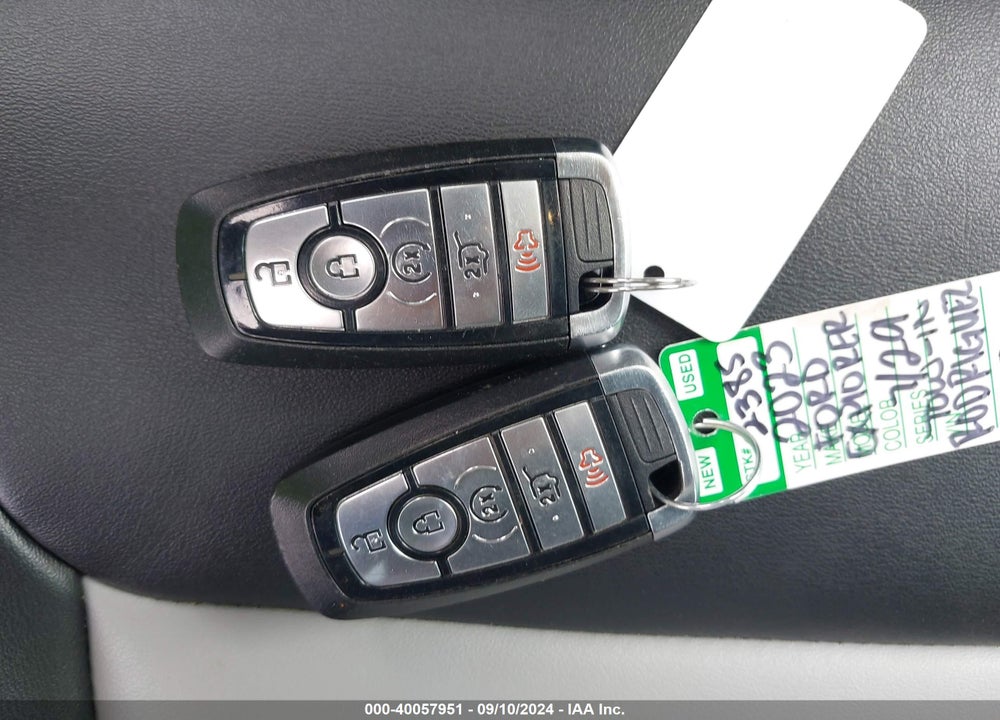 2023 FORD EXPLORER XLT VIN: 1FMSK7DH9PGA24435