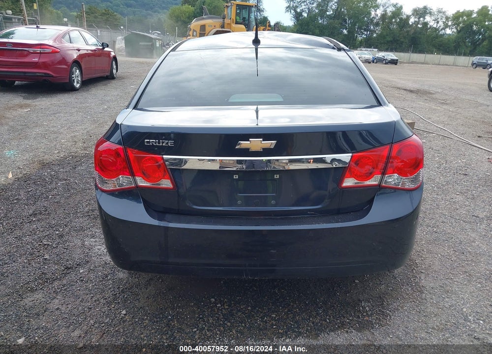 2014 CHEVROLET CRUZE LS AUTO VIN: 1G1PA5SH5E7435809