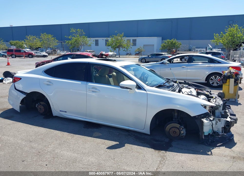 2013 LEXUS ES 300H VIN: JTHBW1GG7D2022456