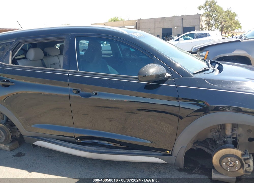 2017 HYUNDAI TUCSON SE VIN: KM8J33A43HU456945
