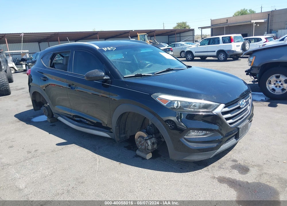2017 HYUNDAI TUCSON SE VIN: KM8J33A43HU456945